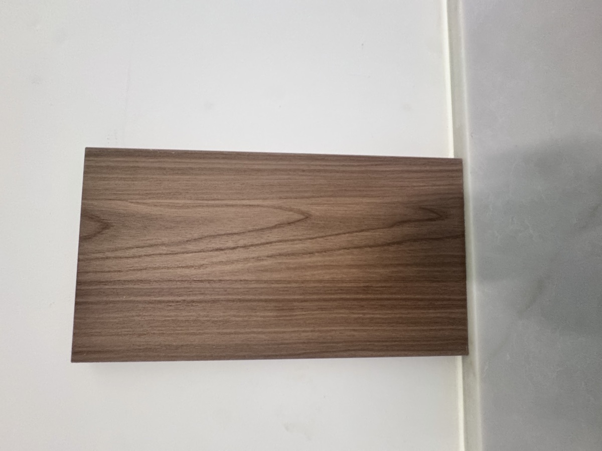 1050 cabinet door sample, code 1050