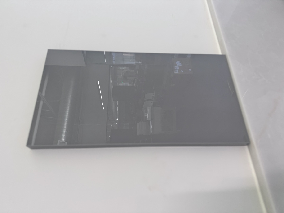8663 cabinet door sample, code 8663